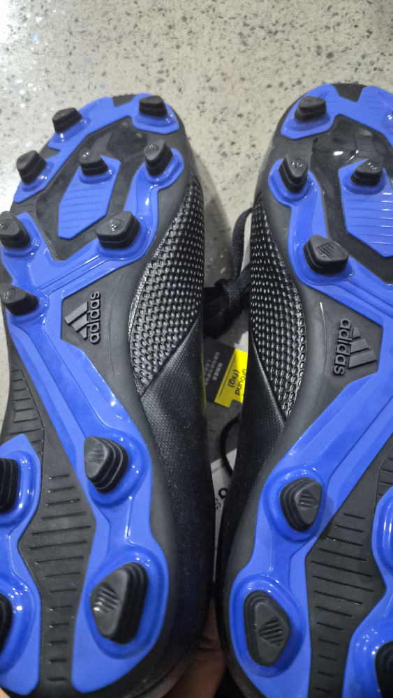 Adidas X 18.4 FG Soccer Cleats US 8 + Shin Guards - photo 2