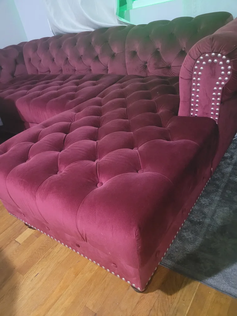 Burgundy Tufted Velvet Sectional Sofa image indicator(2)