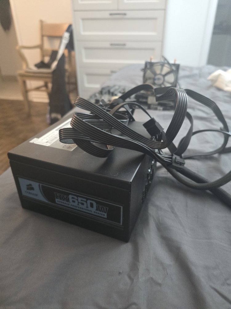 Various computer parts - photo 3