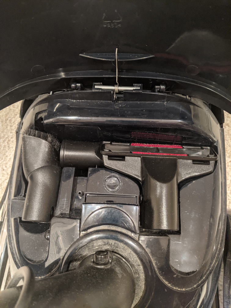 Dirt Devil Power Pak 12 Amp Vacuum - photo 2