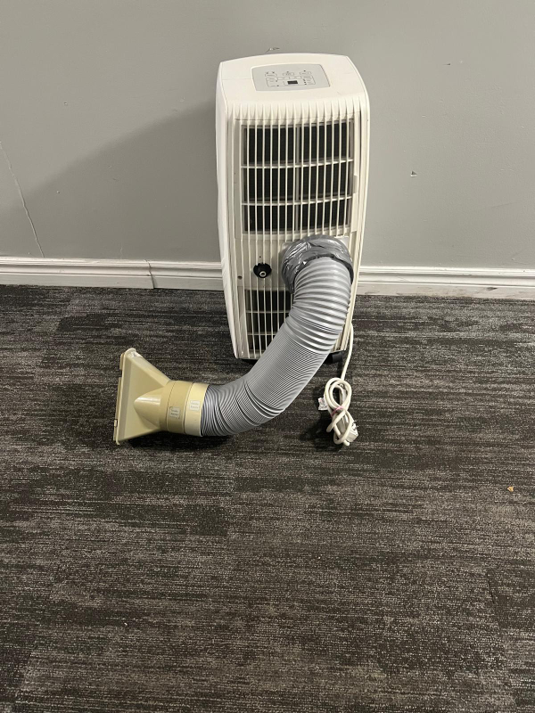 Arctic King Portable Air Conditioner - photo 4