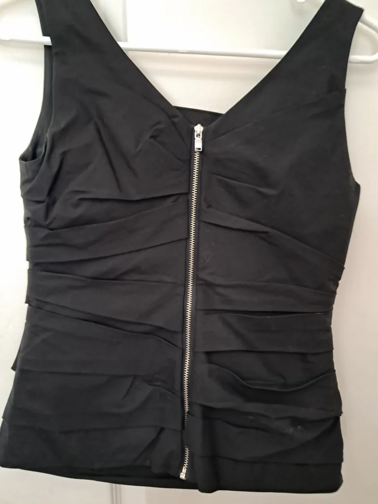 Ann Taylor Black Top - Size 2P image indicator(3)