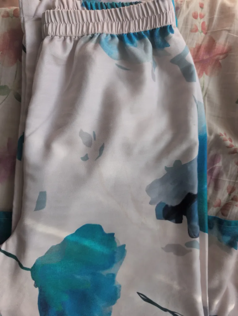 Floral Print Pajama Set image indicator(5)