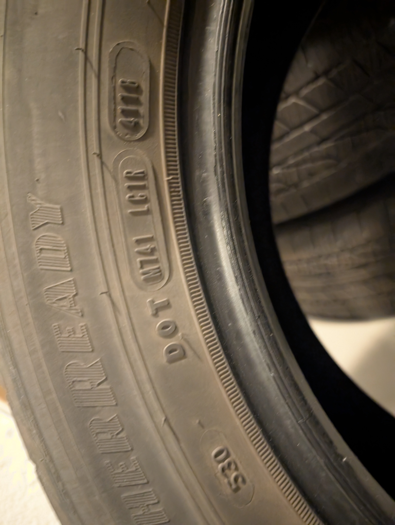 Goodyear 225/60R17 All Season Tires - Set of 4 - photo 4