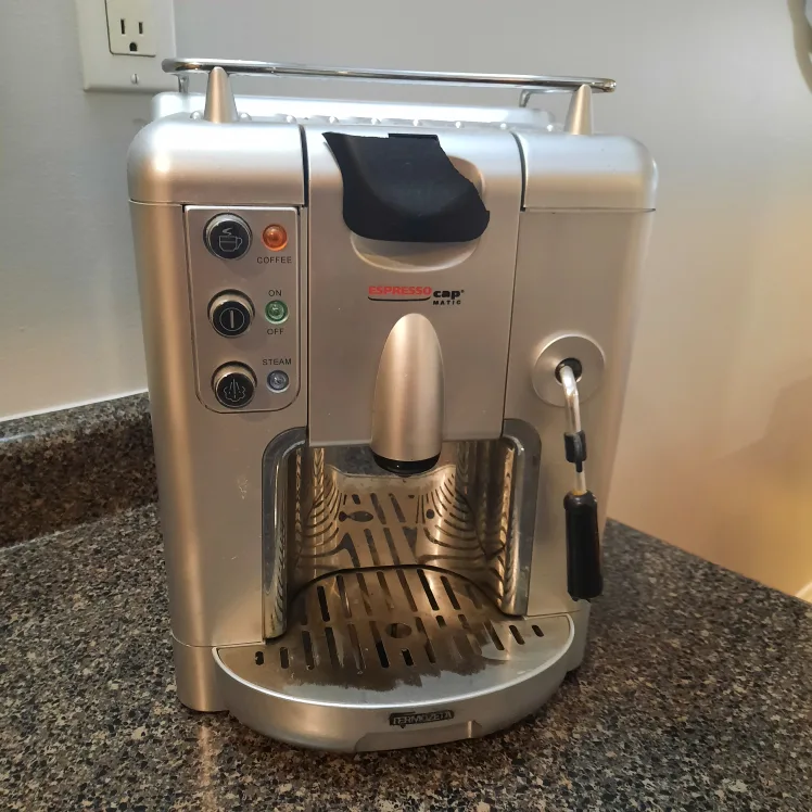 Espresso Cap Matic Coffee Machine thumbnail