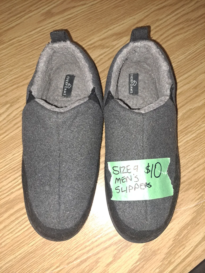 EverFoams Men's Slippers - Size 9 thumbnail