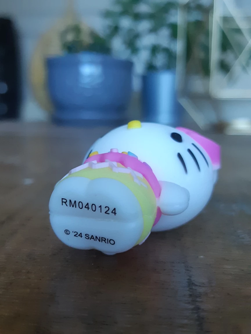 Hello Kitty ice cream cone sundae Collectible figure - photo 3