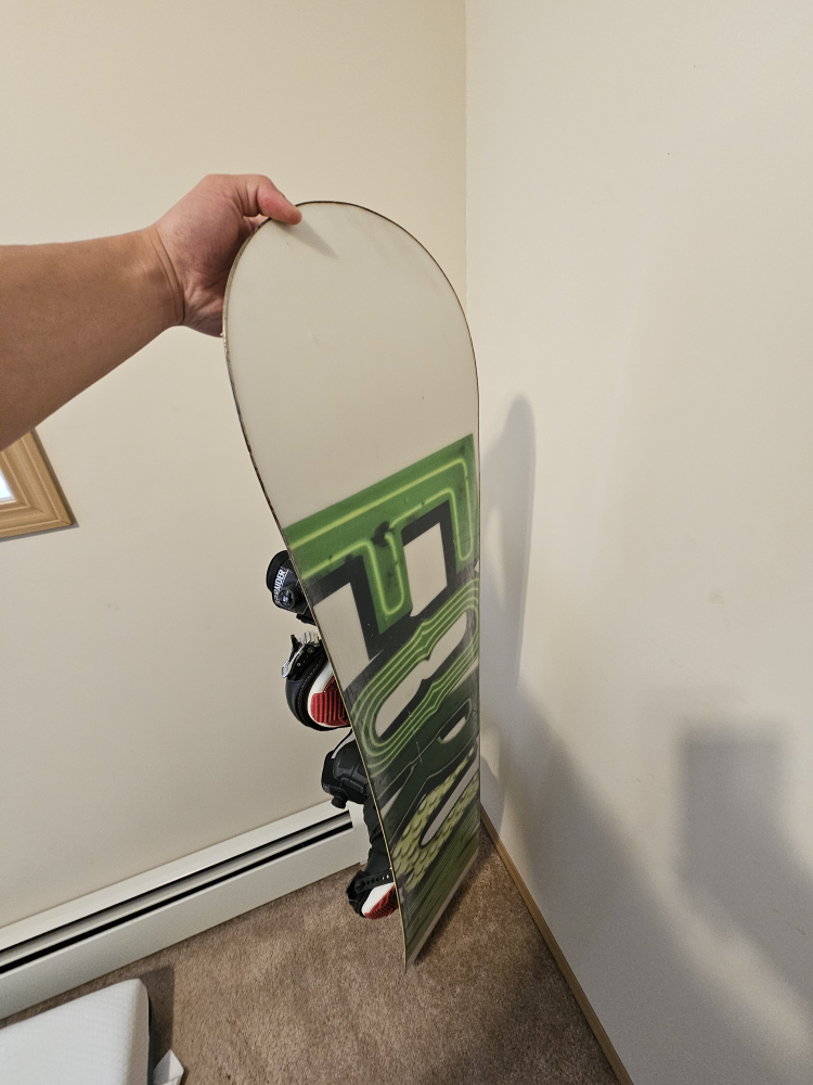 Forum Snowboard with Ride Bindings and Boots Size 9 - photo 3