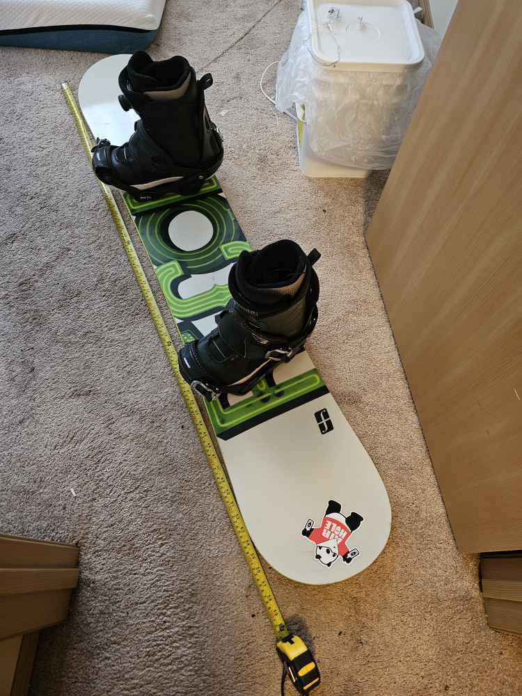 Forum Snowboard with Ride Bindings and Boots Size 9 - photo 4