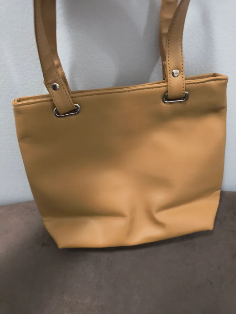 Tan Tote Bag image indicator(2)