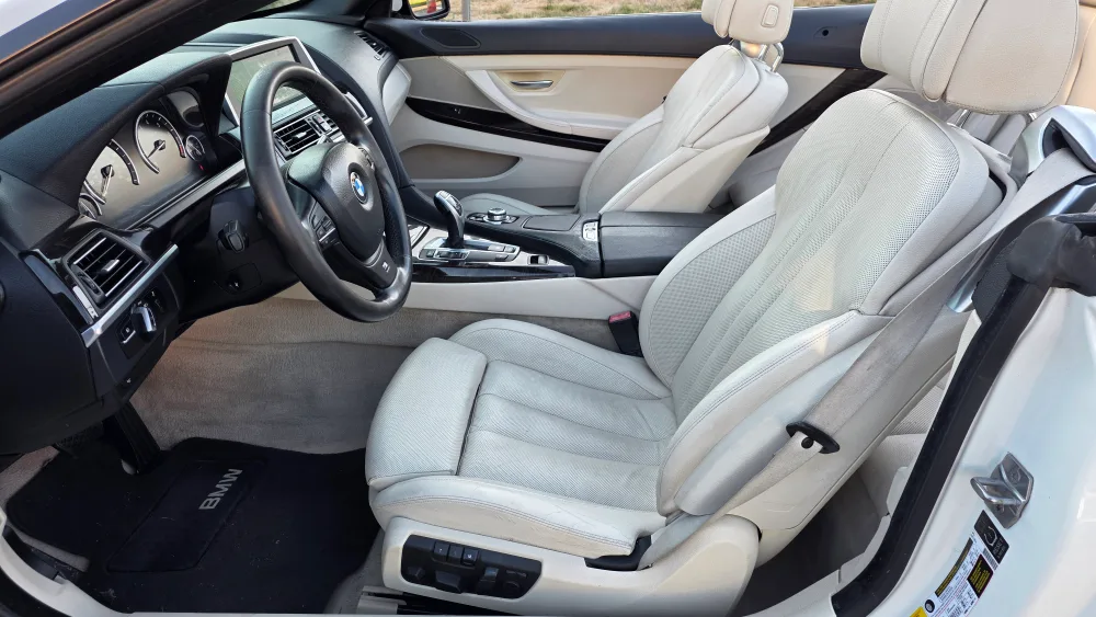 BMW 640i Convertible - White image indicator(8)