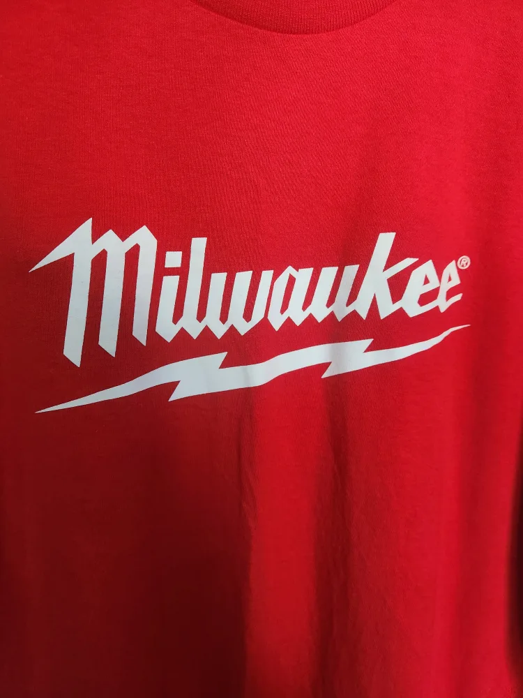 Milwaukee Red Gildan T-Shirt - XL image indicator(2)