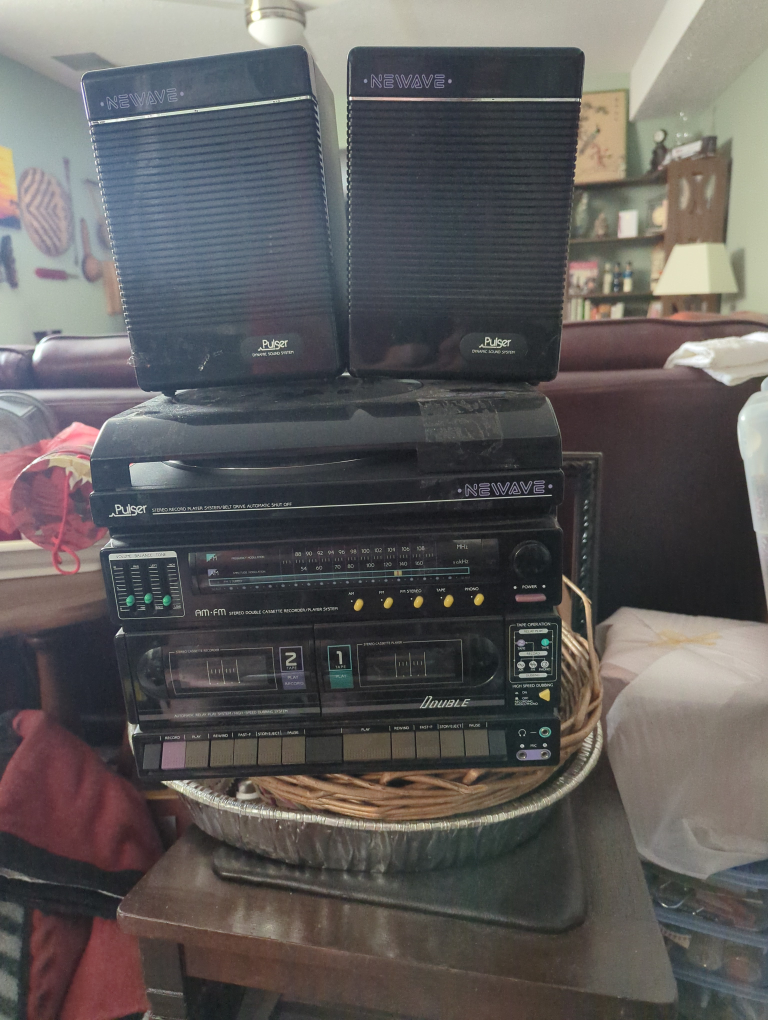 Newave Pulsar Stereo System