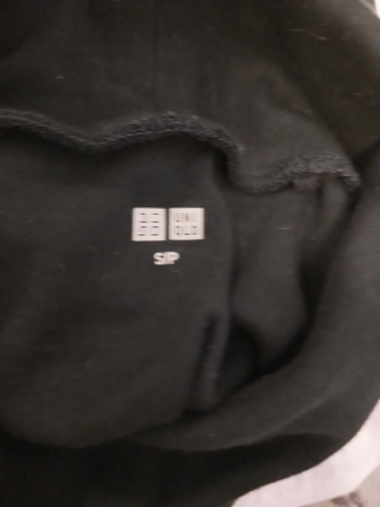 Uniqlo Dark Green Turtleneck - Size Small - photo 2