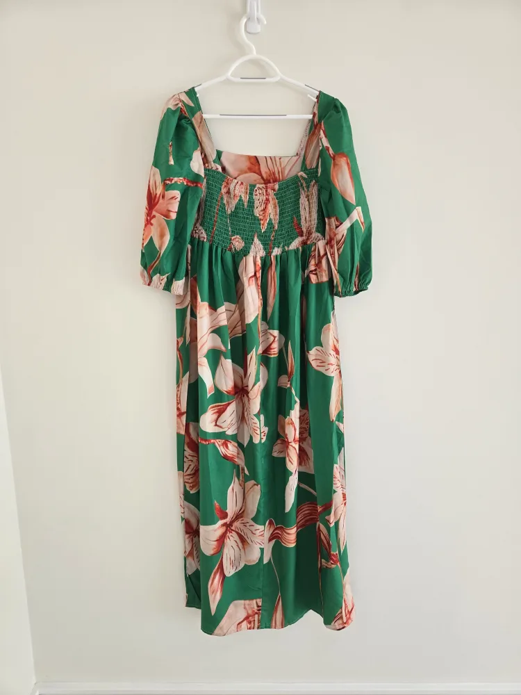 Green Floral Square Neck Print Maxi Dress image indicator(6)