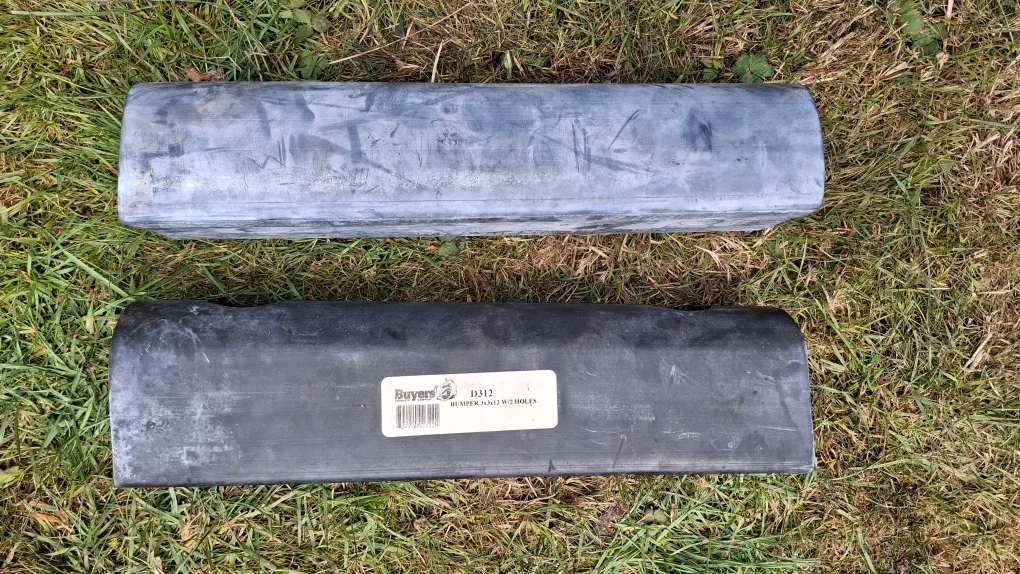 Buyers D312 Bumper & other items thumbnail