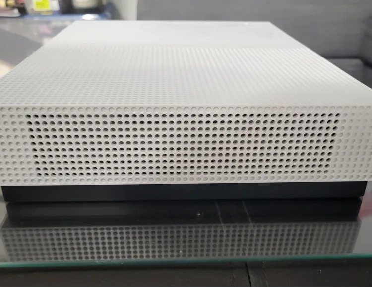 Xbox One S (White - 500GB) Console Only image indicator(3)