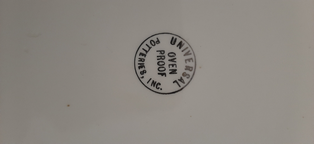 1940s Universal Potteries Inc.. Pie Plate - photo 3