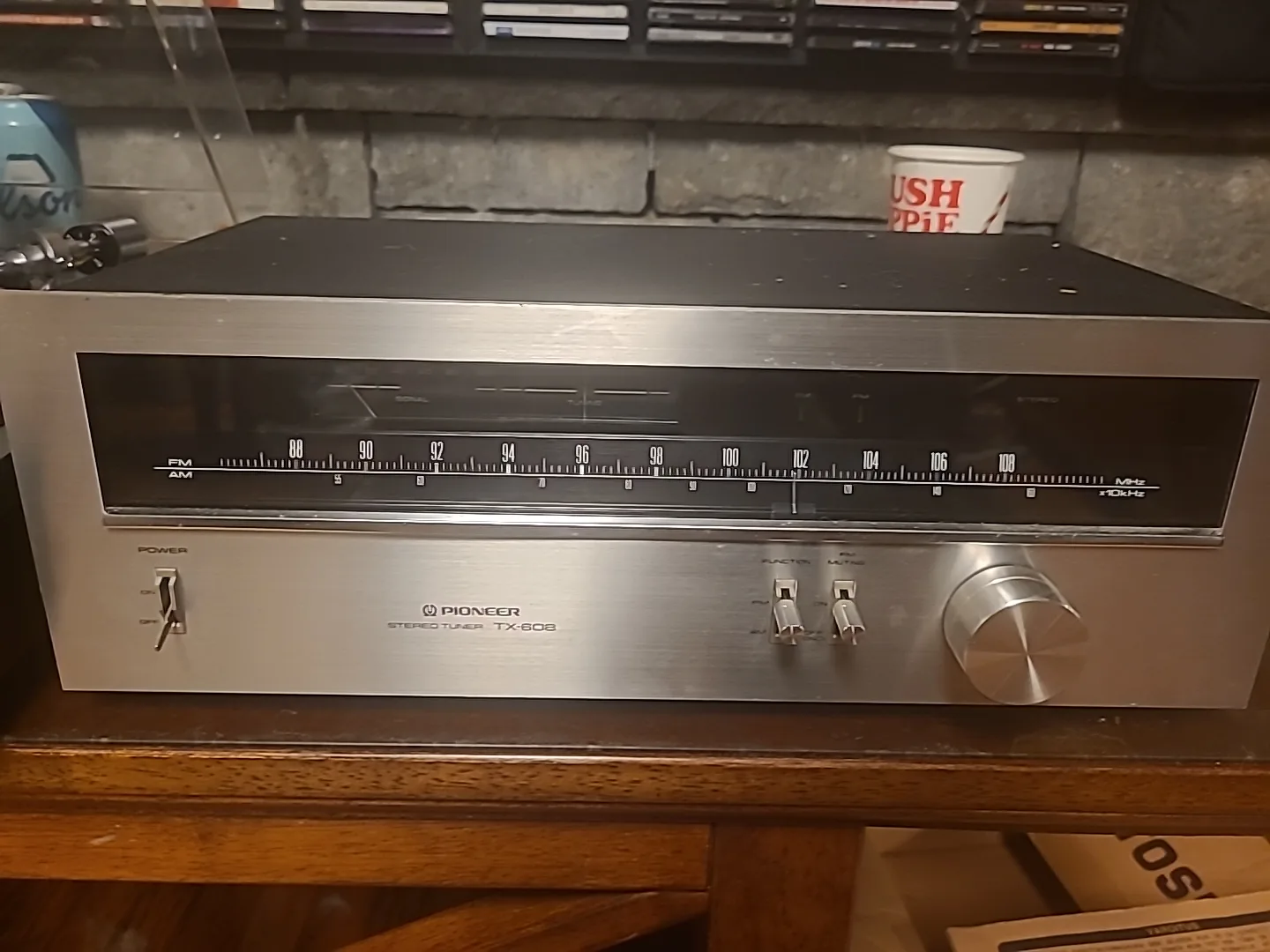 Pioneer TX-608 Stereo Tuner thumbnail