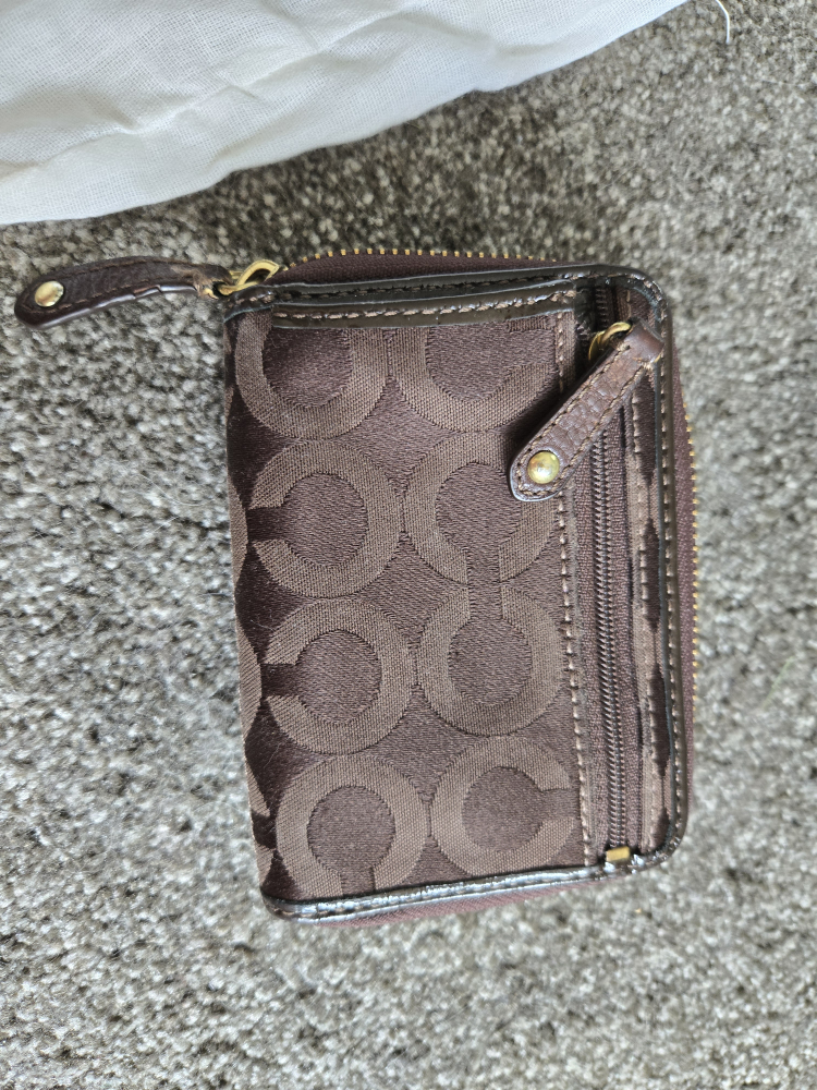 Coach Brown Wallet - photo 3