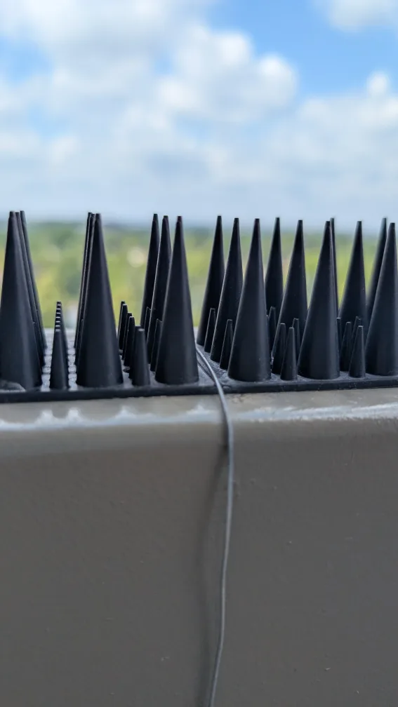 Anti Climb Spikes - bird spikes  2 boxes thumbnail