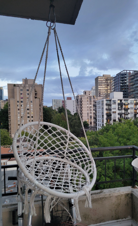 White Macrame Rattan-Style Hanging Swing Chair(s) - photo 4