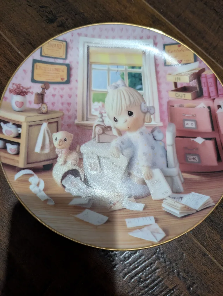 Precious Moments 'Praise the Lord' Plate thumbnail