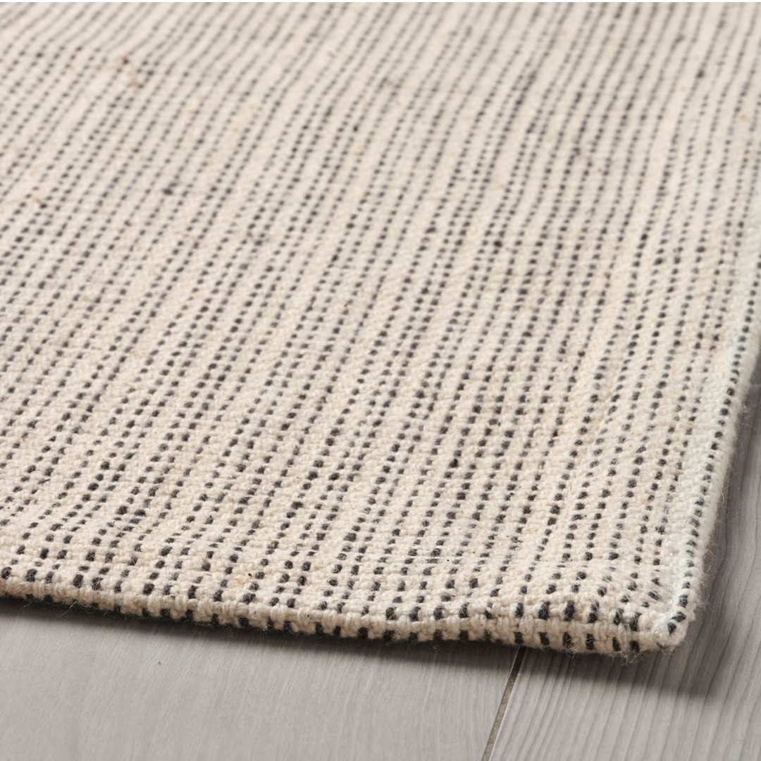 IKEA Tiphede Rug - Neutral Colours - photo 2