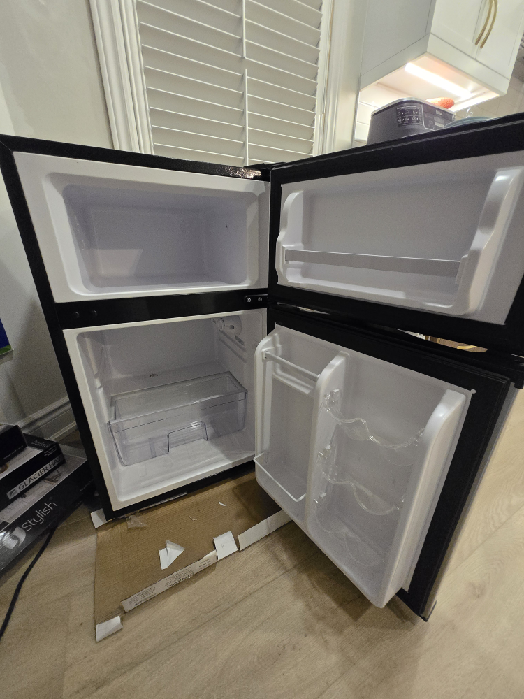 Insignia Compact Refrigerator - Great Condition! - photo 2