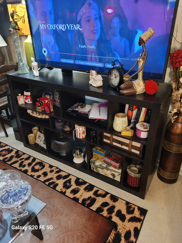 Dark Brown TV Stand/Bookshelf
