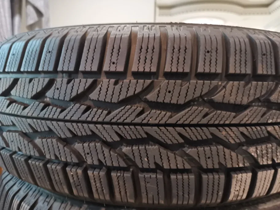 Set of Winter Tires Firestone image indicator(3)