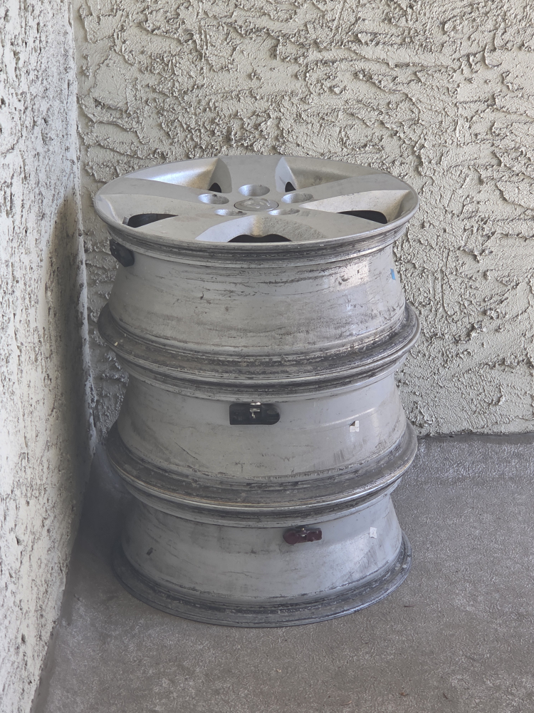 Dodge Ram 17" Aluminum Rims - Set of 3 - photo 2