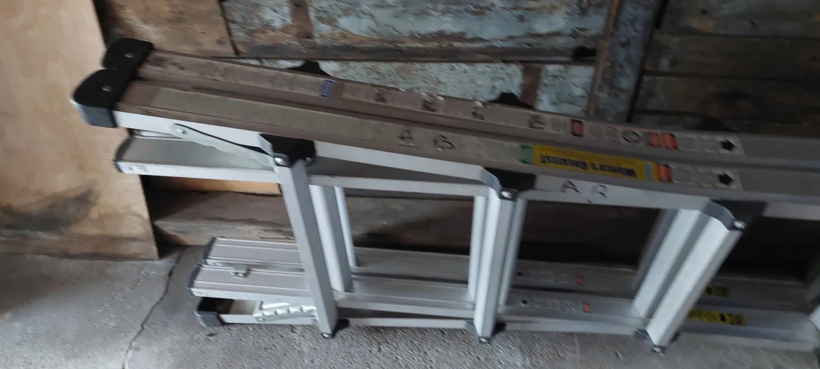 Featherlite 22 ft. Aluminum Multi-Purpose Ladder