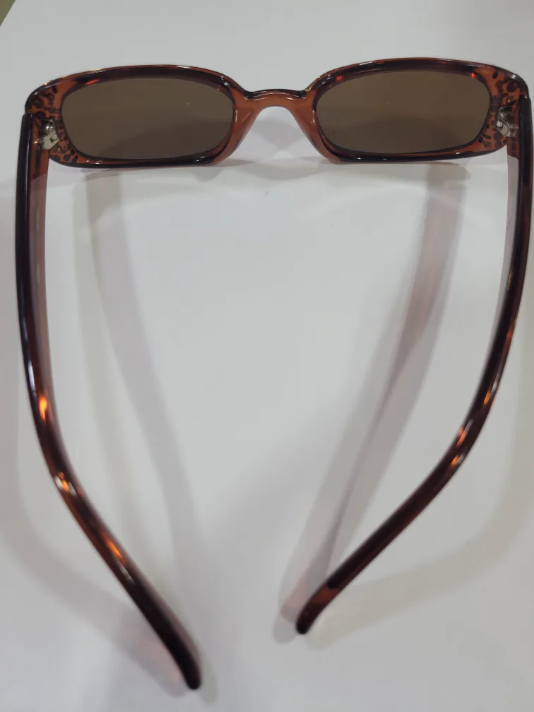Fossil Brown Sunglasses image indicator(3)