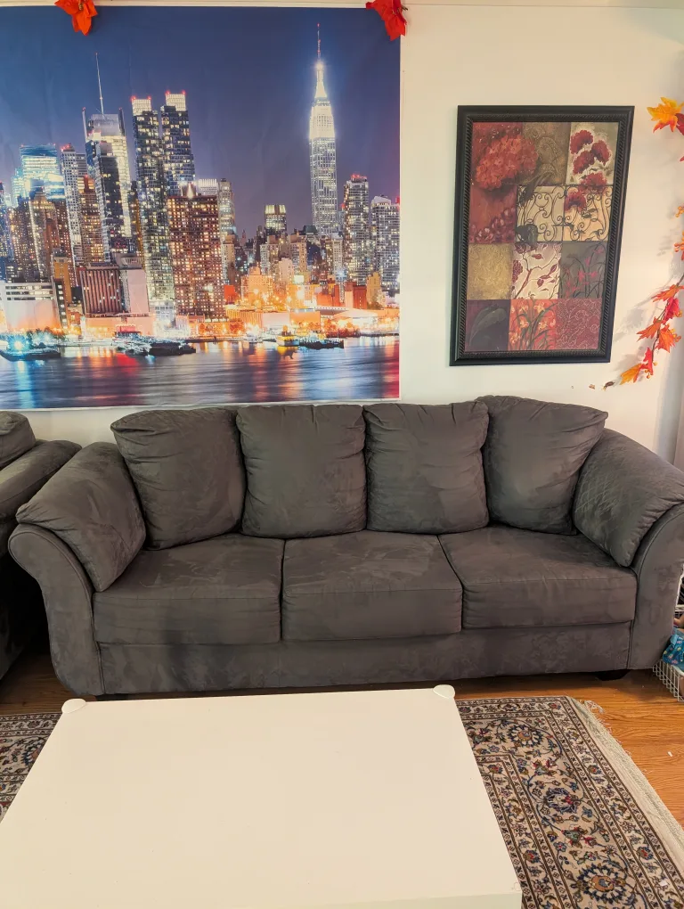 Storage contents for sale Sunday August 23rd image indicator(8)