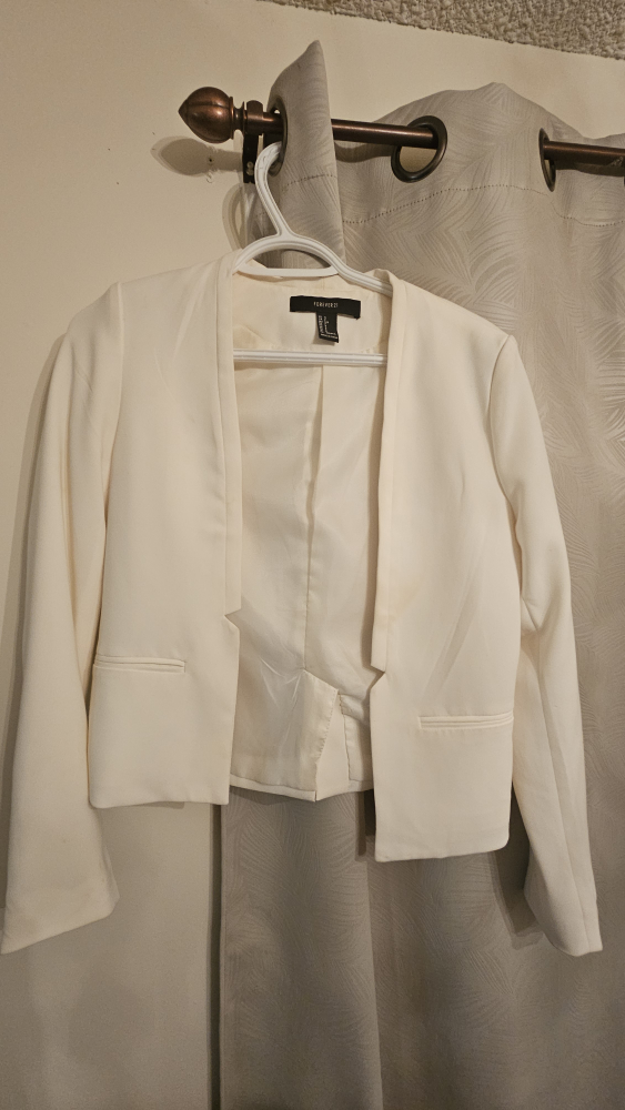 Forever 21 White Blazer