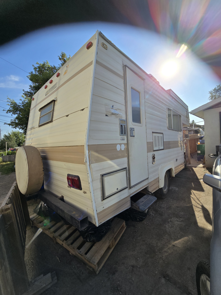 Camper