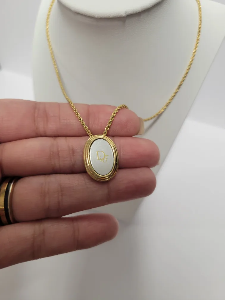 Christian Dior Gold Tone Necklace image indicator(4)