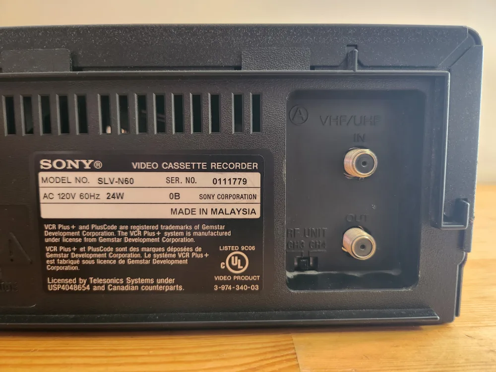 Sony Hi-Fi Stereo VCR *Tested Works* image indicator(5)