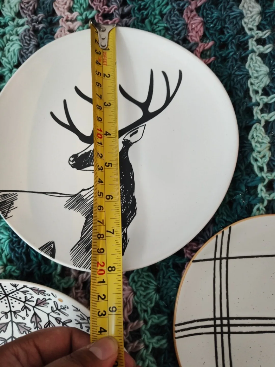 Decorative Winter Plates image indicator(4)