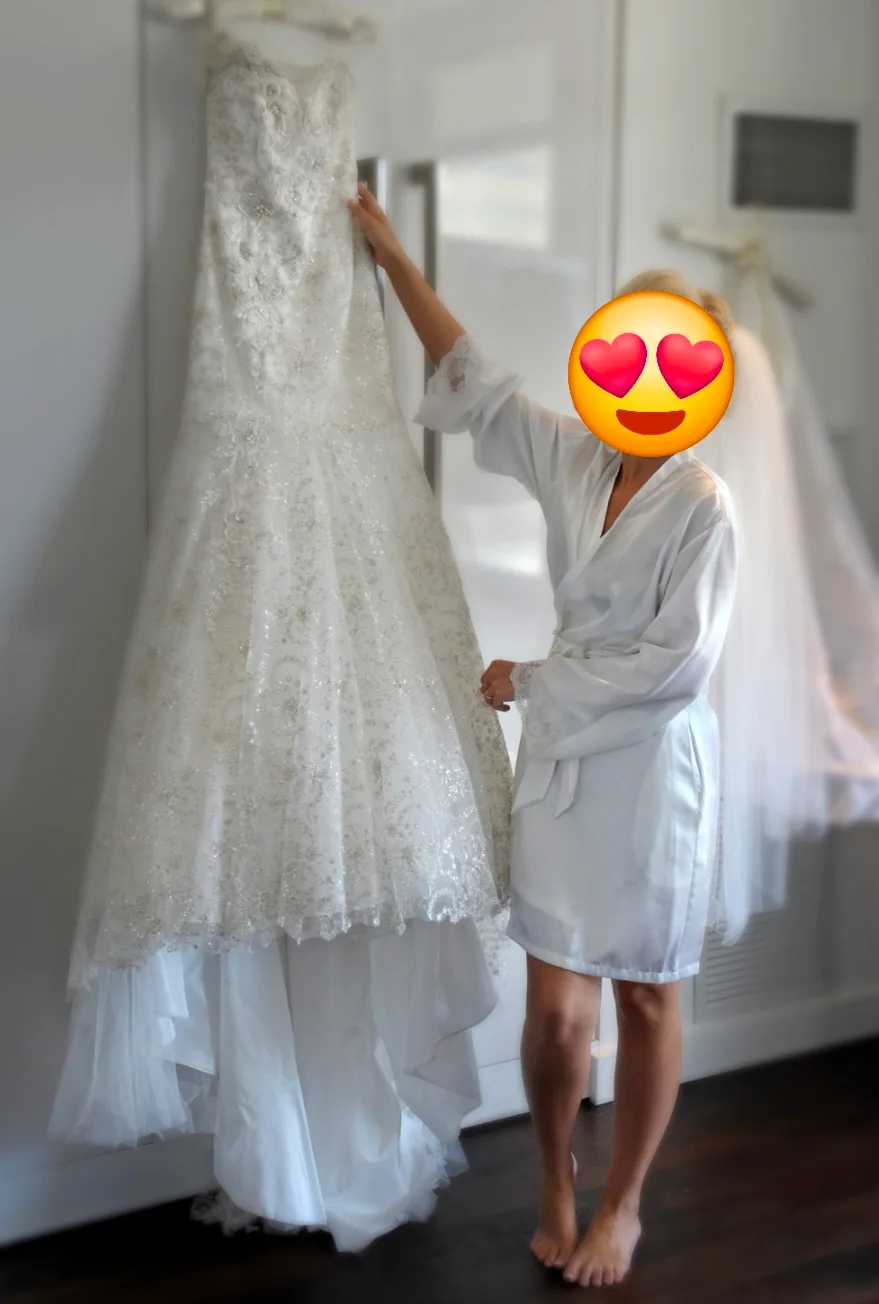 Jones New York White Satin Robe XL image indicator(4)