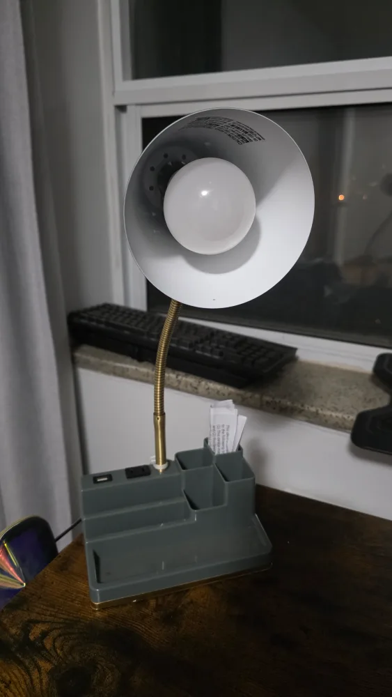 Lamp with Organizer and USB Port image indicator(2)