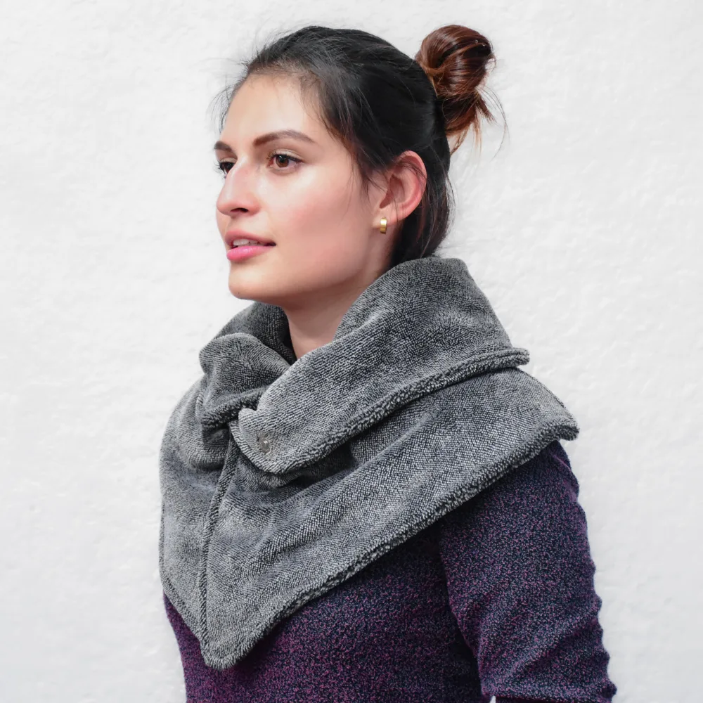 Extra soft fuzzy neck warmer. image indicator(2)