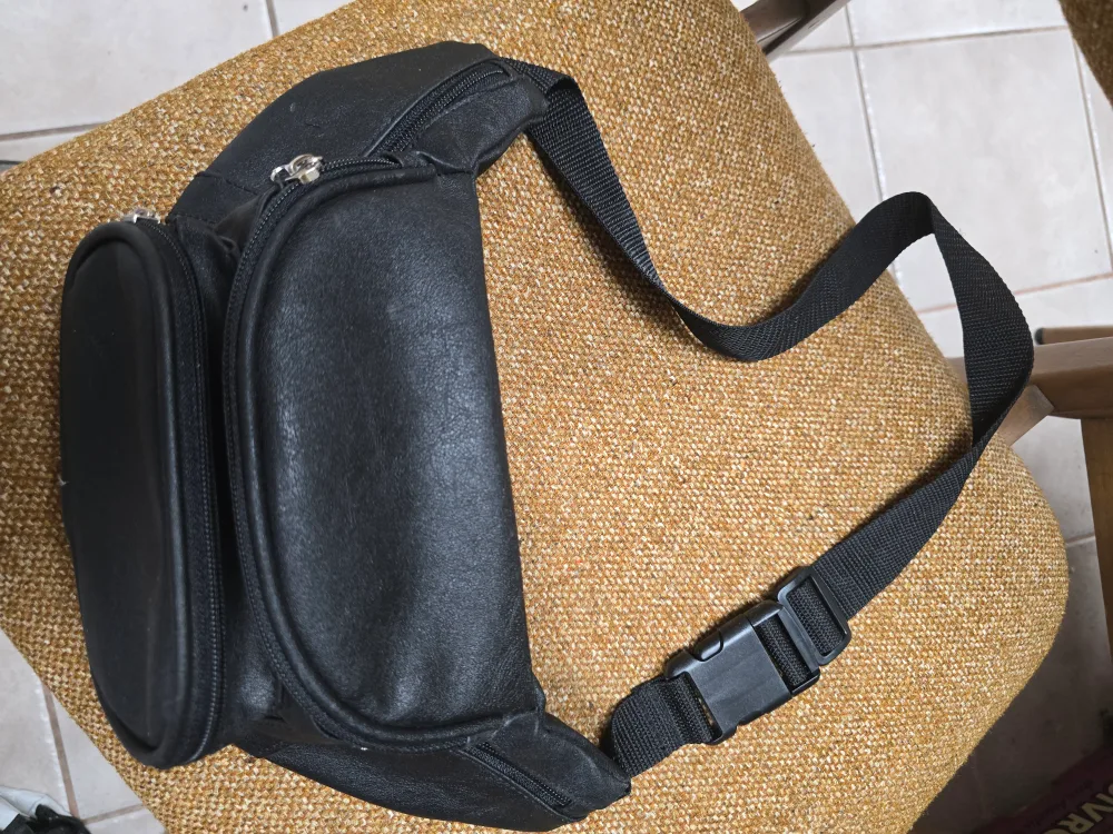 Black Belt Bag new - no tags image indicator(2)