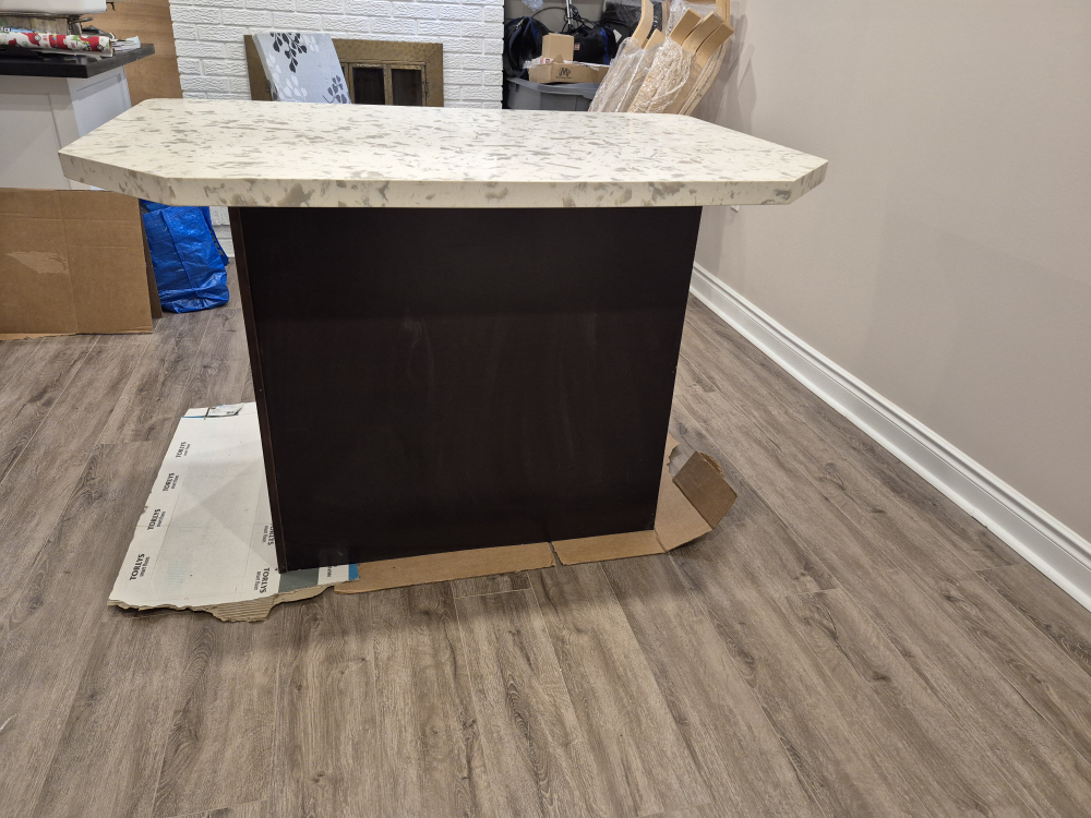 Kitchen Island with Quartz Countertop