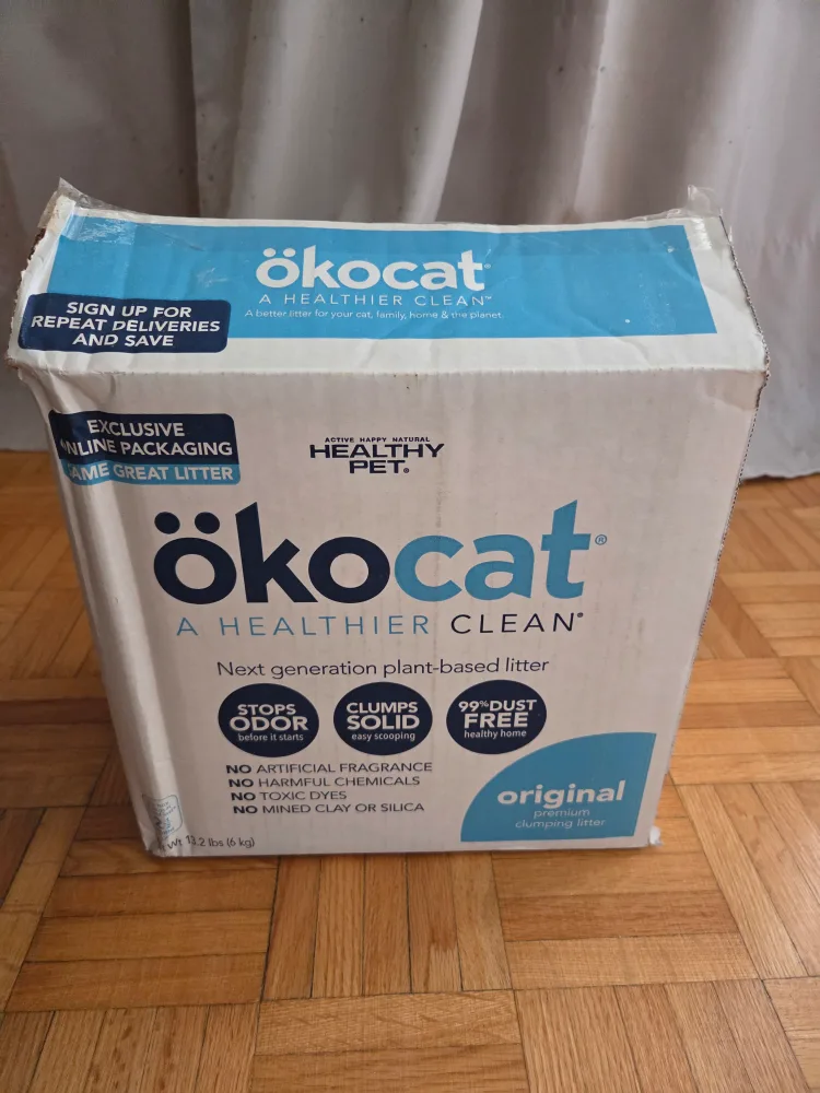 Ökocat Natural Wood Clumping Cat Litter thumbnail