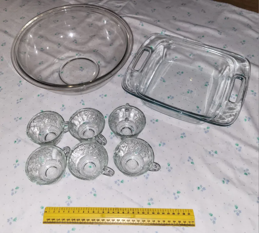 x6 Glass Tea Cups thumbnail