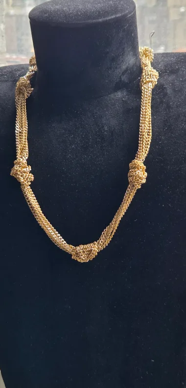 Les Bernard Gold Tone Chain Necklace image indicator(5)