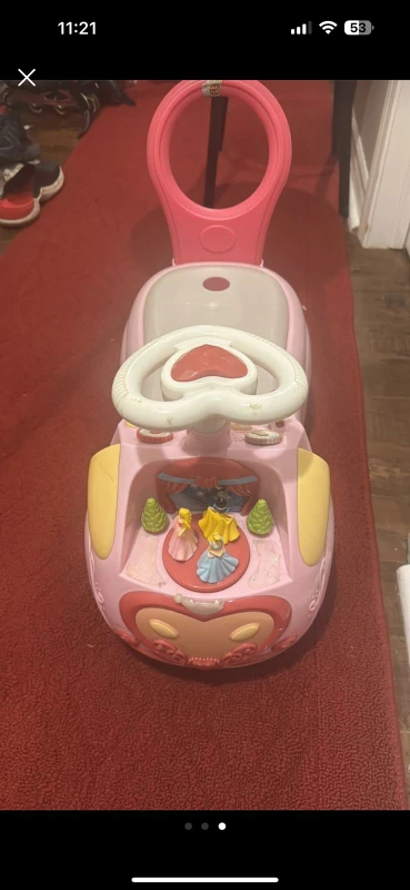 Disney Princess Ride-On Car - photo 2