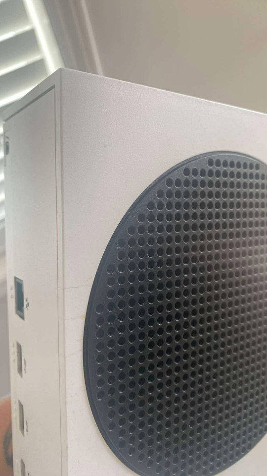 Xbox Series S Console - White - photo 3